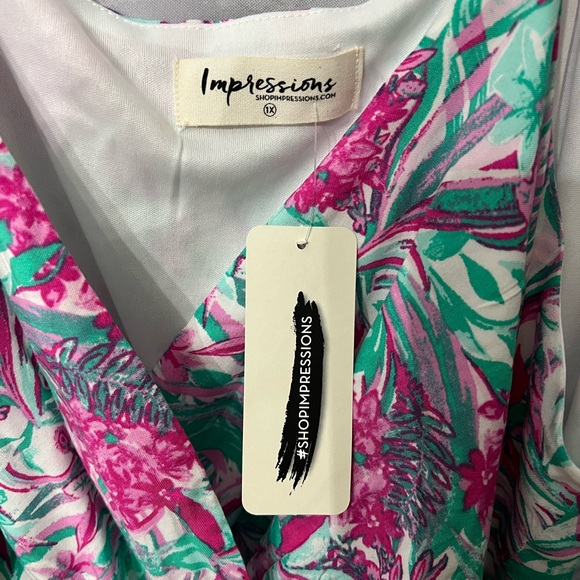 Wide leg floral jumpsuit - Picture 2 of 3